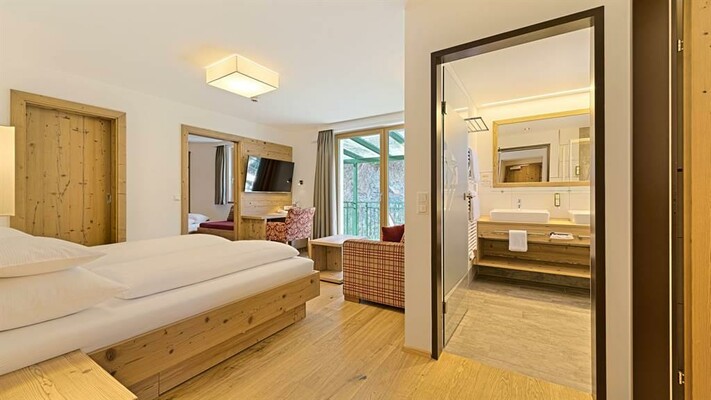 Familienstudio-Kristall-superior-mit-Badezimmer