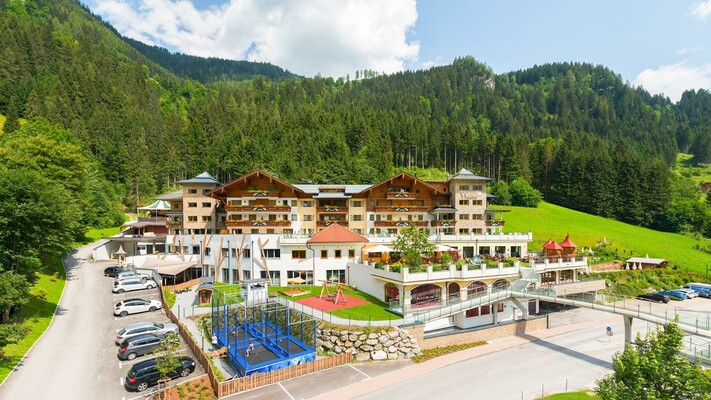 Kinderhotel Waldhof im Sommer