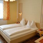 Photo of Doppelzimmer C mit Dusche od. Bad, WC