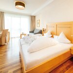 Photo of ALM Gartenzimmer, 36m², Dusche und Badewanne, WC