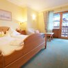 Photo of double room with shower, WC
