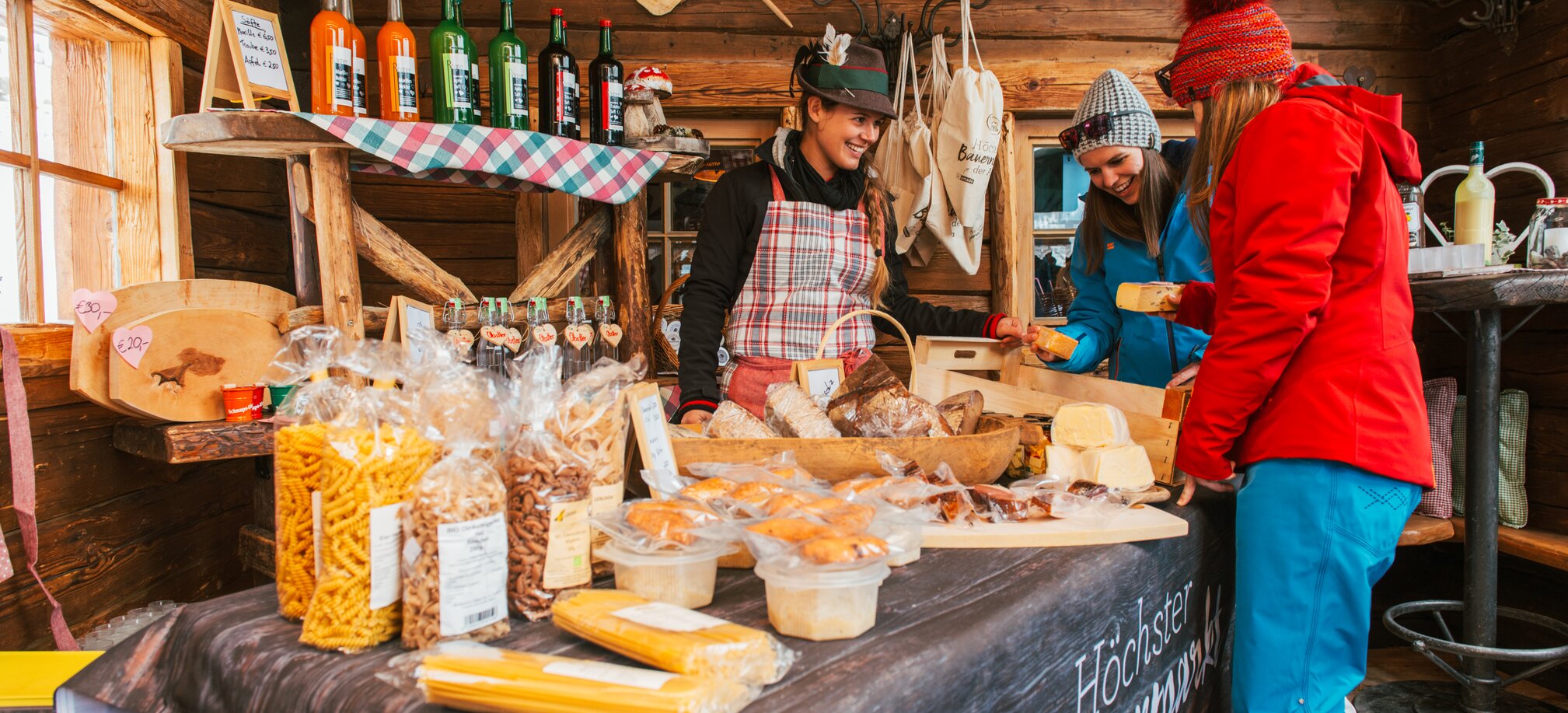 The highest farmer's market in the Alps in Ski amadé.